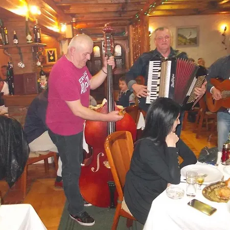 Jelena Zlatar Nova Varos Hotel 3*